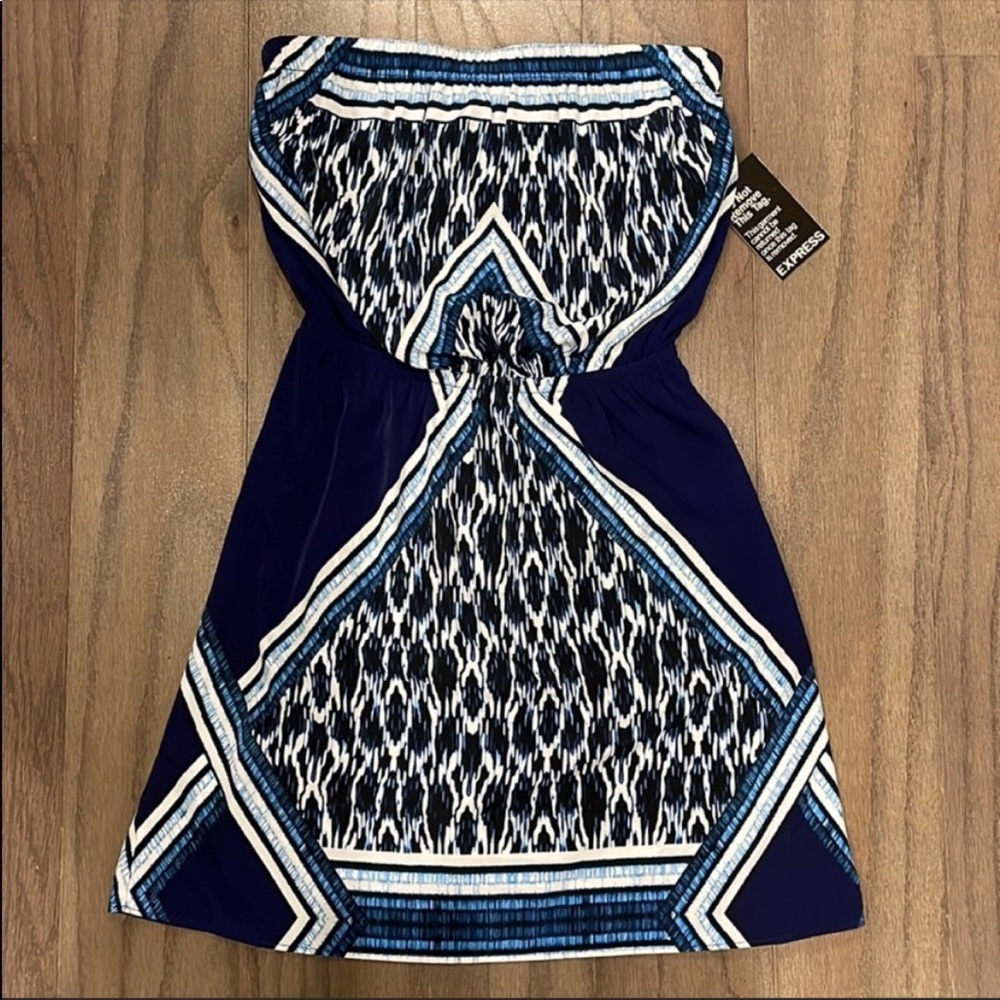 NWT Express Blue and White Patterned Strapless Dress - Size XS